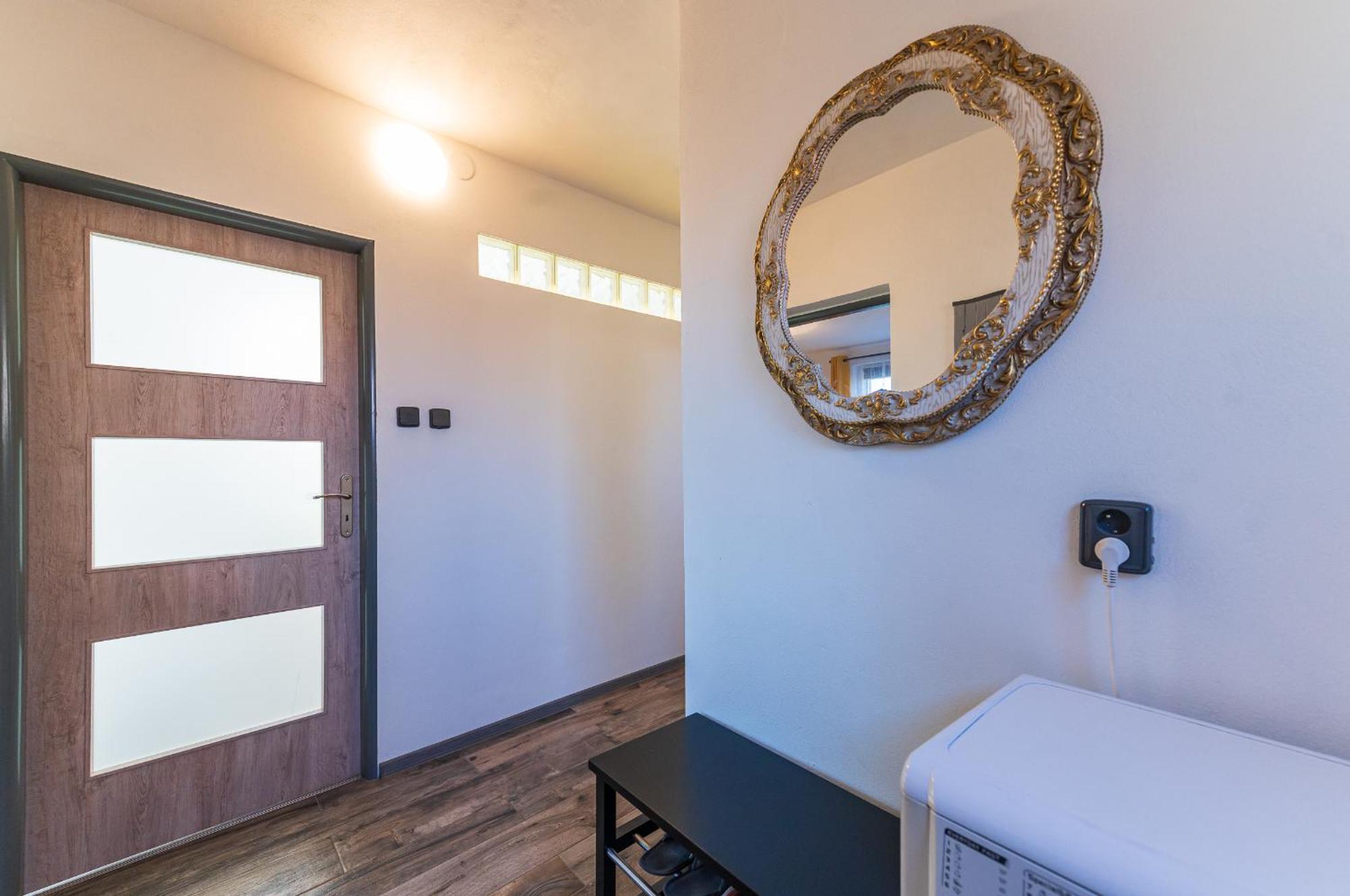 Apartment Na Samote - U Tesaru