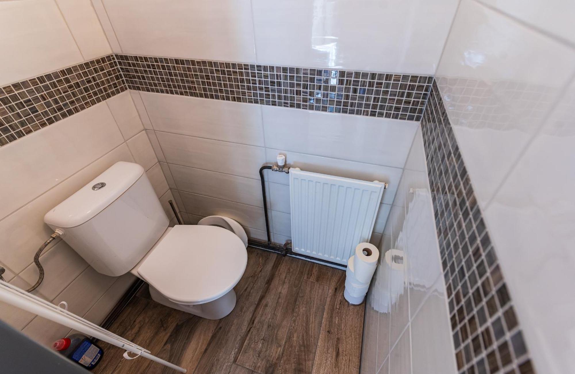 Apartment Na Samote - U Tesaru Komarice