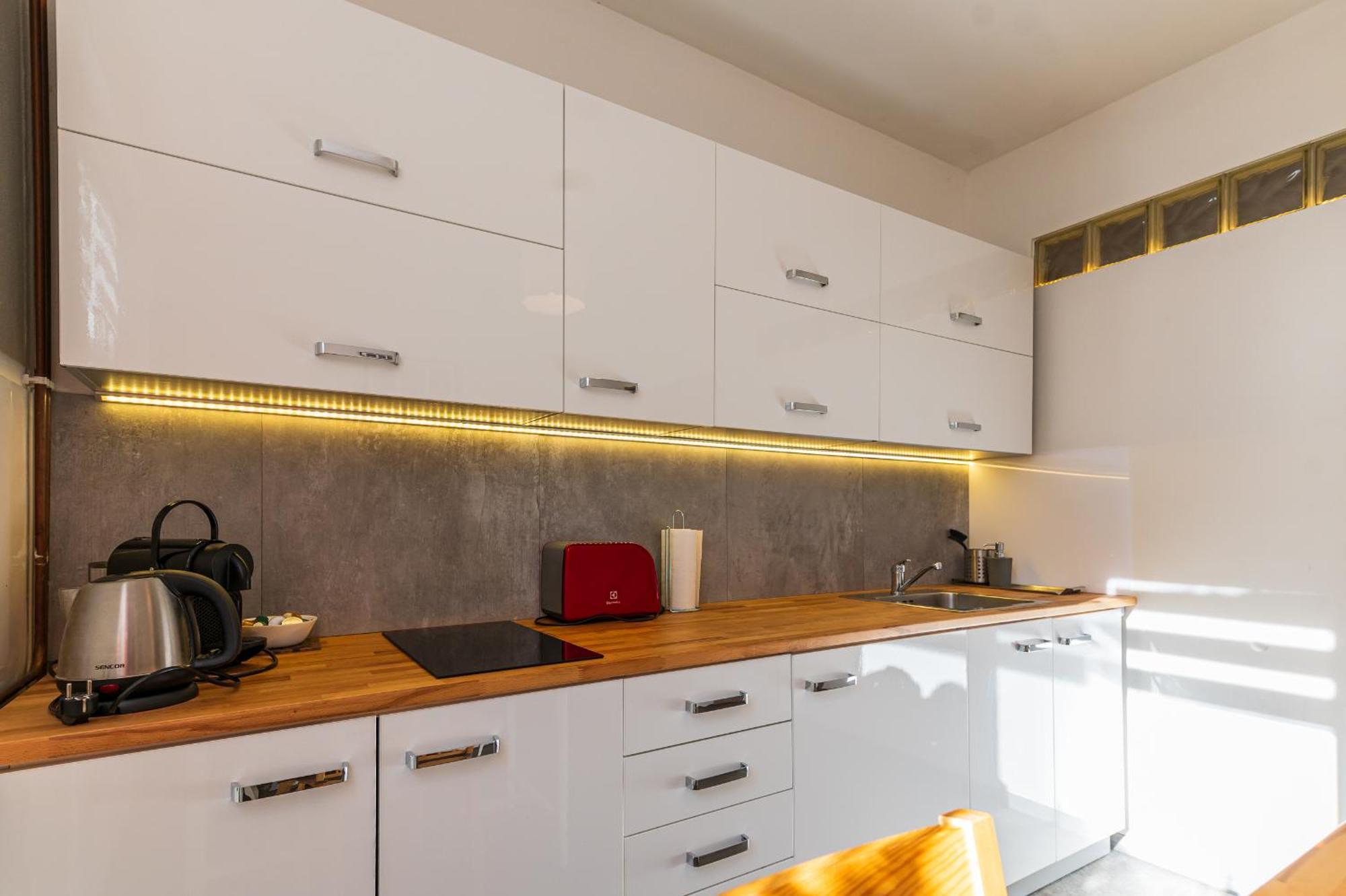 Na Samote - U Tesaru Apartment